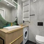Comfortable Apartment, Sauna And Indoor Pool Apartmán *