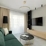 Apartmán Comfortable Apartment, Sauna And Indoor Pool