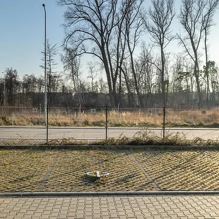 In By River And Daire Dziwnów