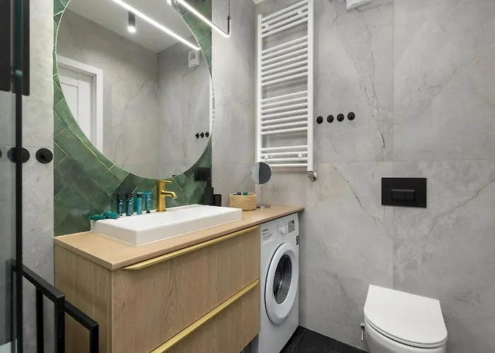 In By River And Διαμέρισμα *